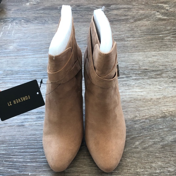 Forever 21 Suede Bootie - Picture 6 of 6